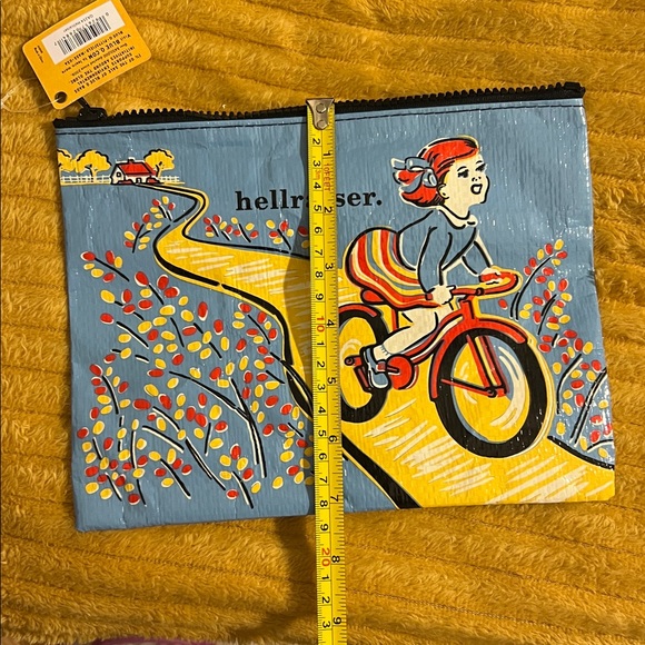 NWT colorful BLUE Q 'Hellraiser' Pouch with Bicycle Design - Picture 6 of 6